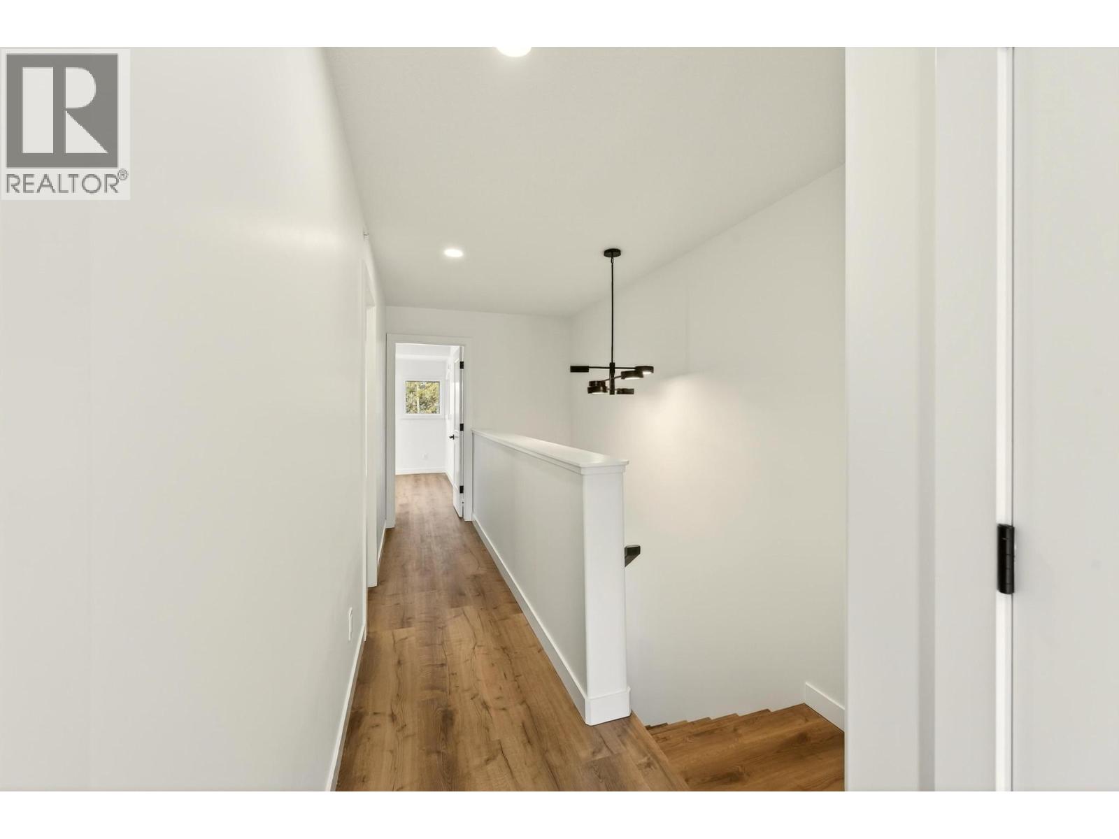 #1 1444 GRANITE DRIVE - 16