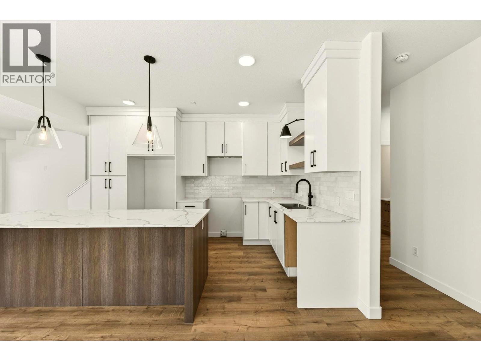 #1 1444 GRANITE DRIVE - 43