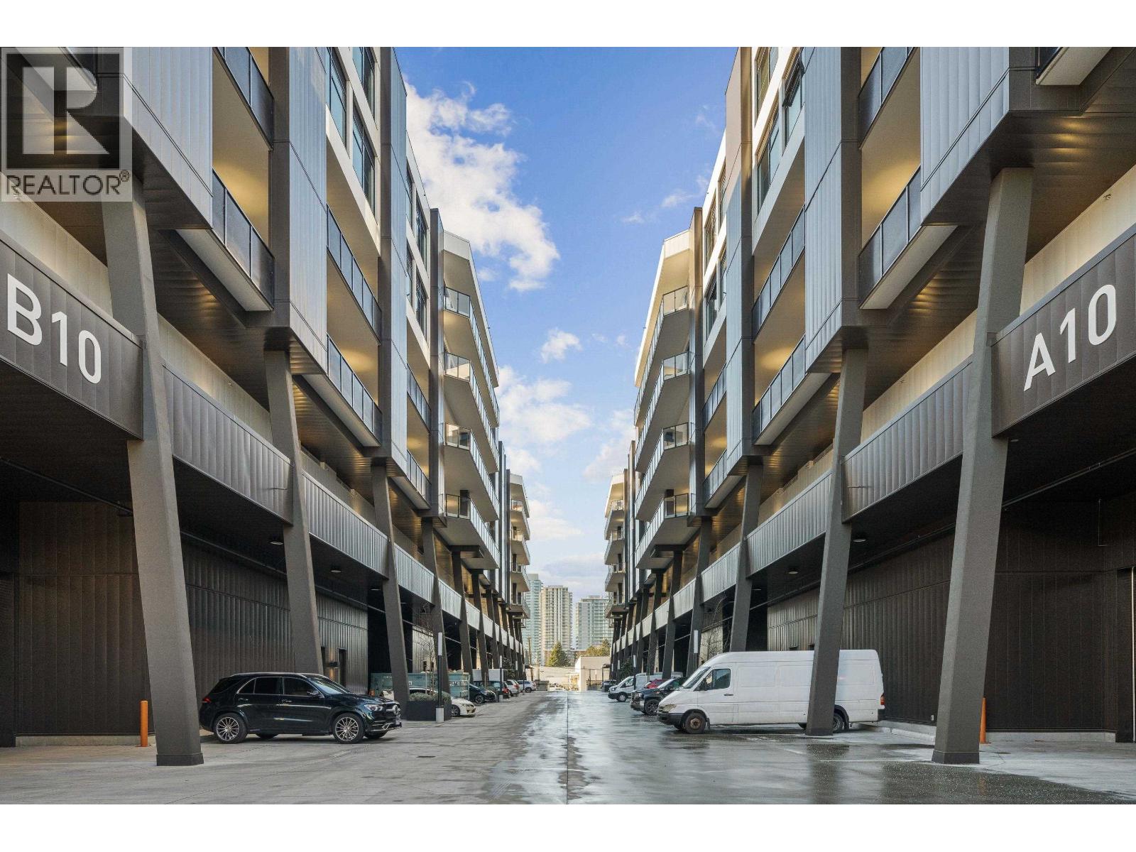 420 8188 MANITOBA STREET, Vancouver