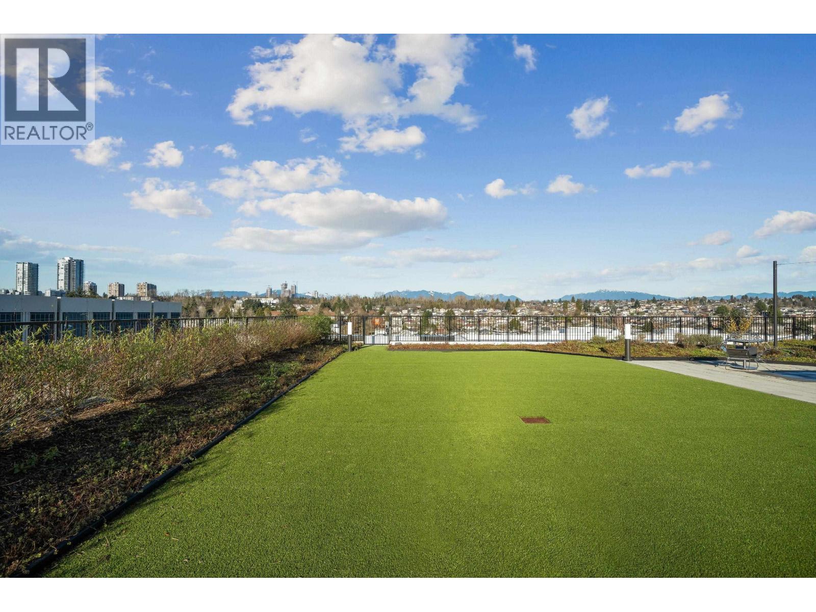 420 8188 MANITOBA STREET, Vancouver