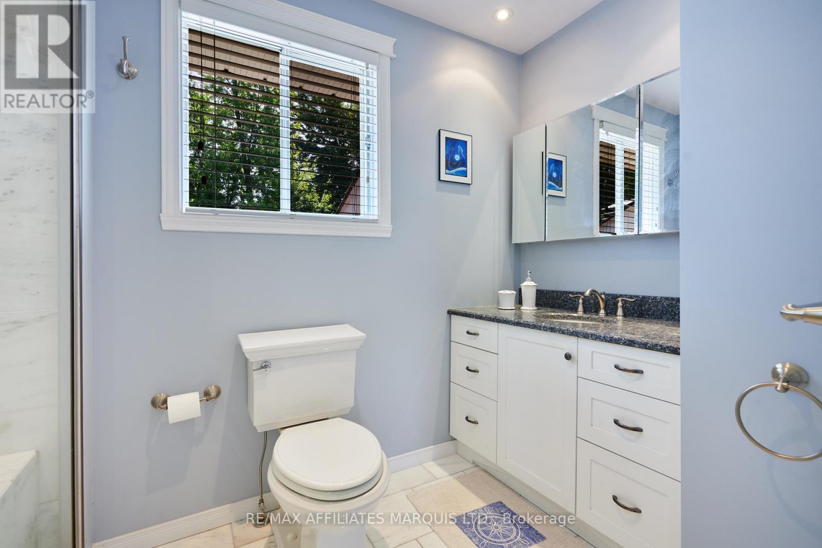 1626 GRANT AVENUE - 17