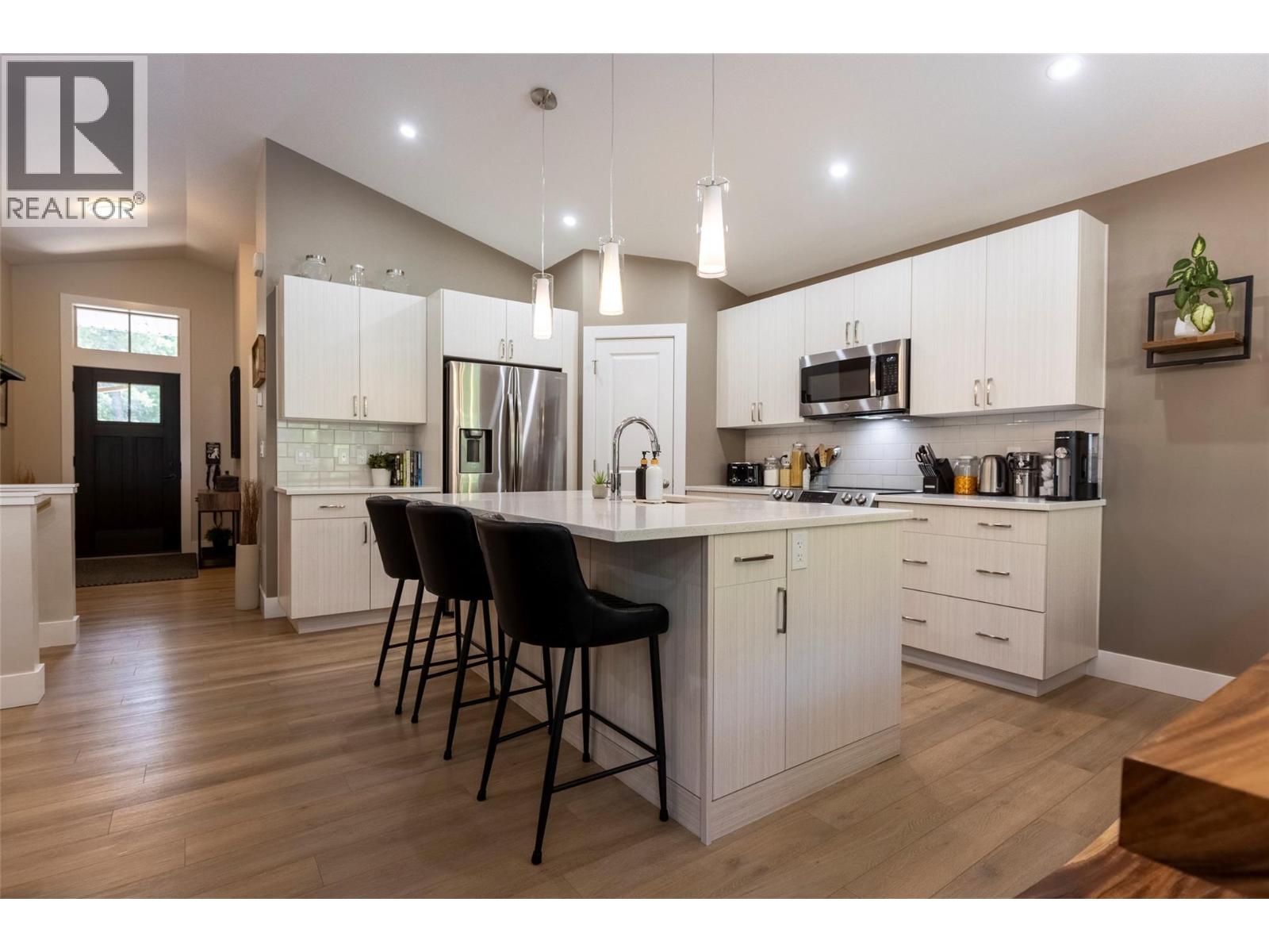 6347 OSPREY LANDING Court, Wardner