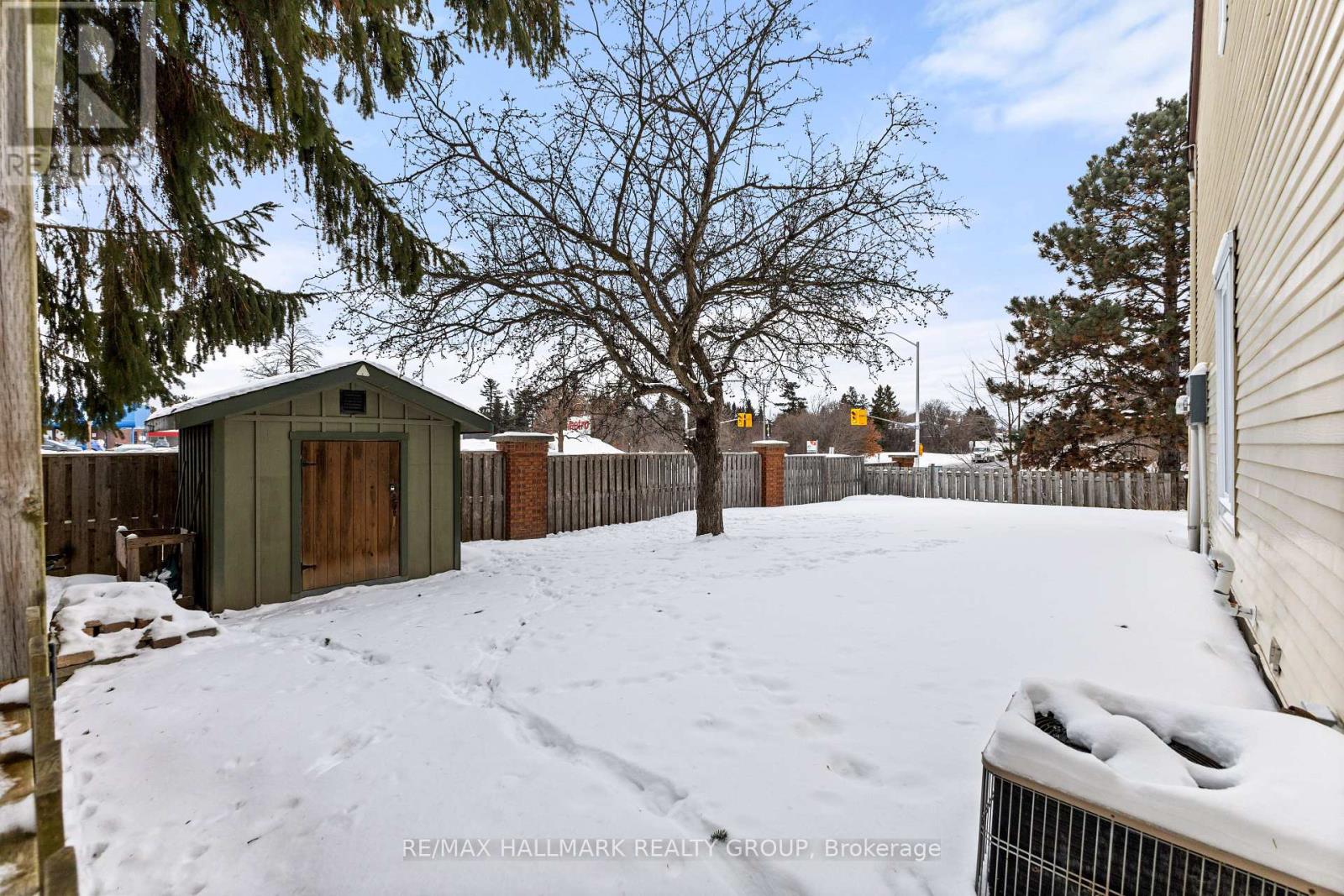 1083 MILLWOOD COURT — photo 38