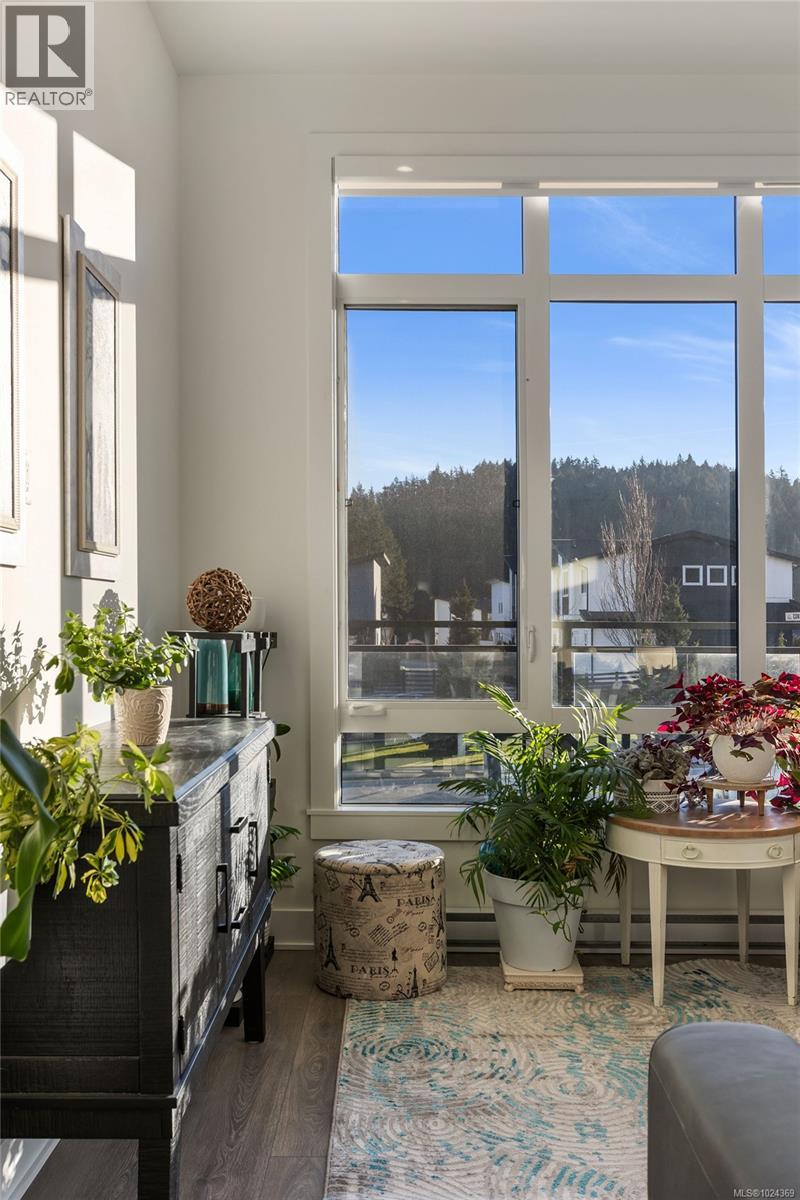 102 1110 Samar Cres, Langford