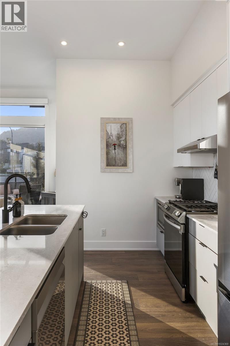 102 1110 Samar Cres, Langford