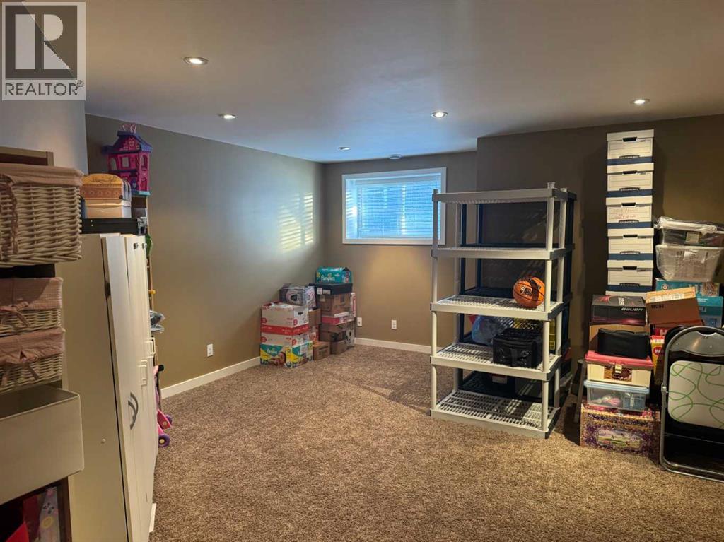 413 River Avenue, Cochrane