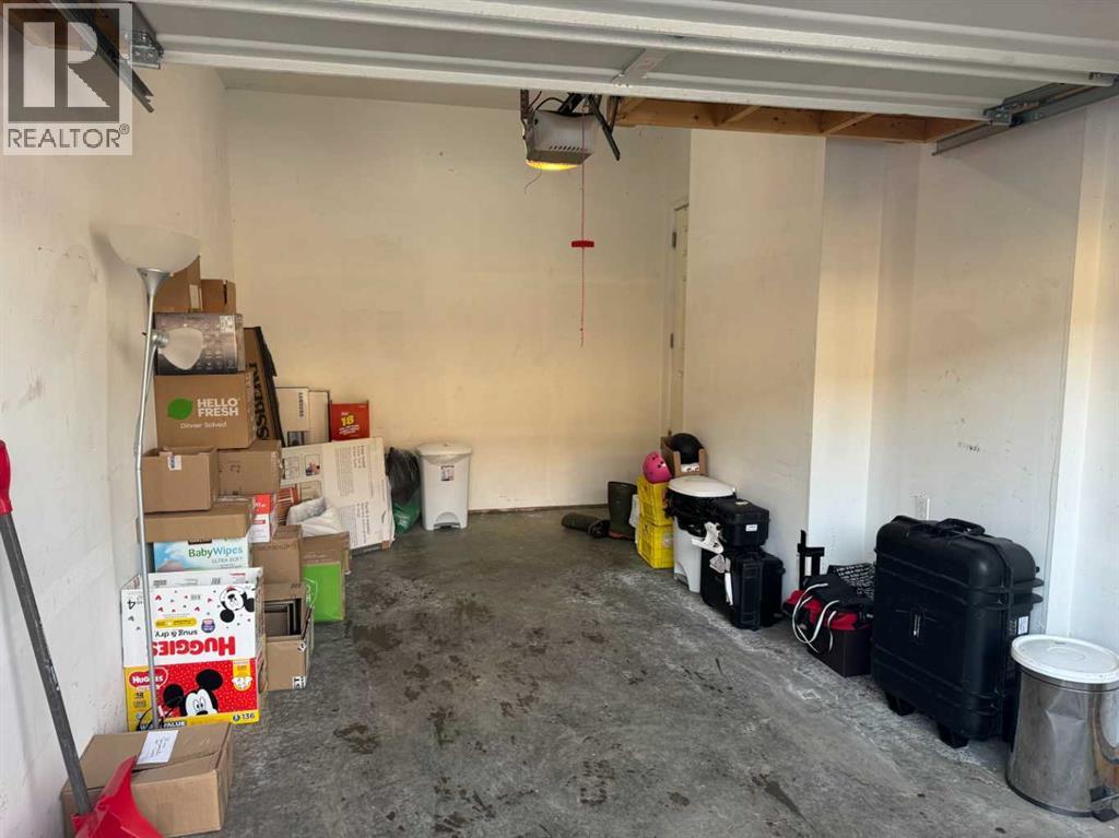 413 River Avenue, Cochrane