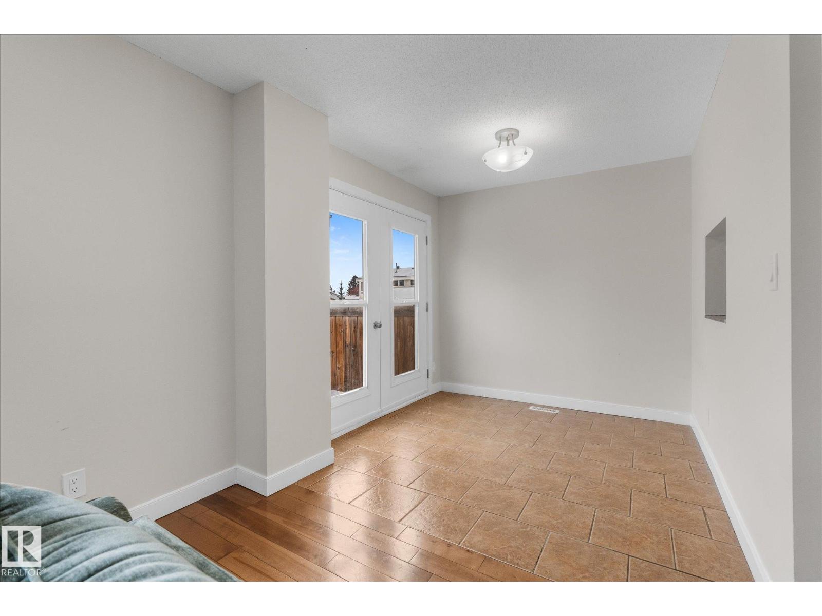 289 Grandin Village, St. Albert