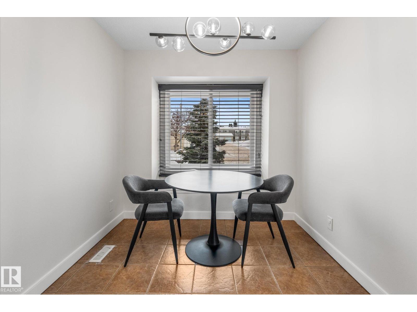 289 Grandin Village, St. Albert