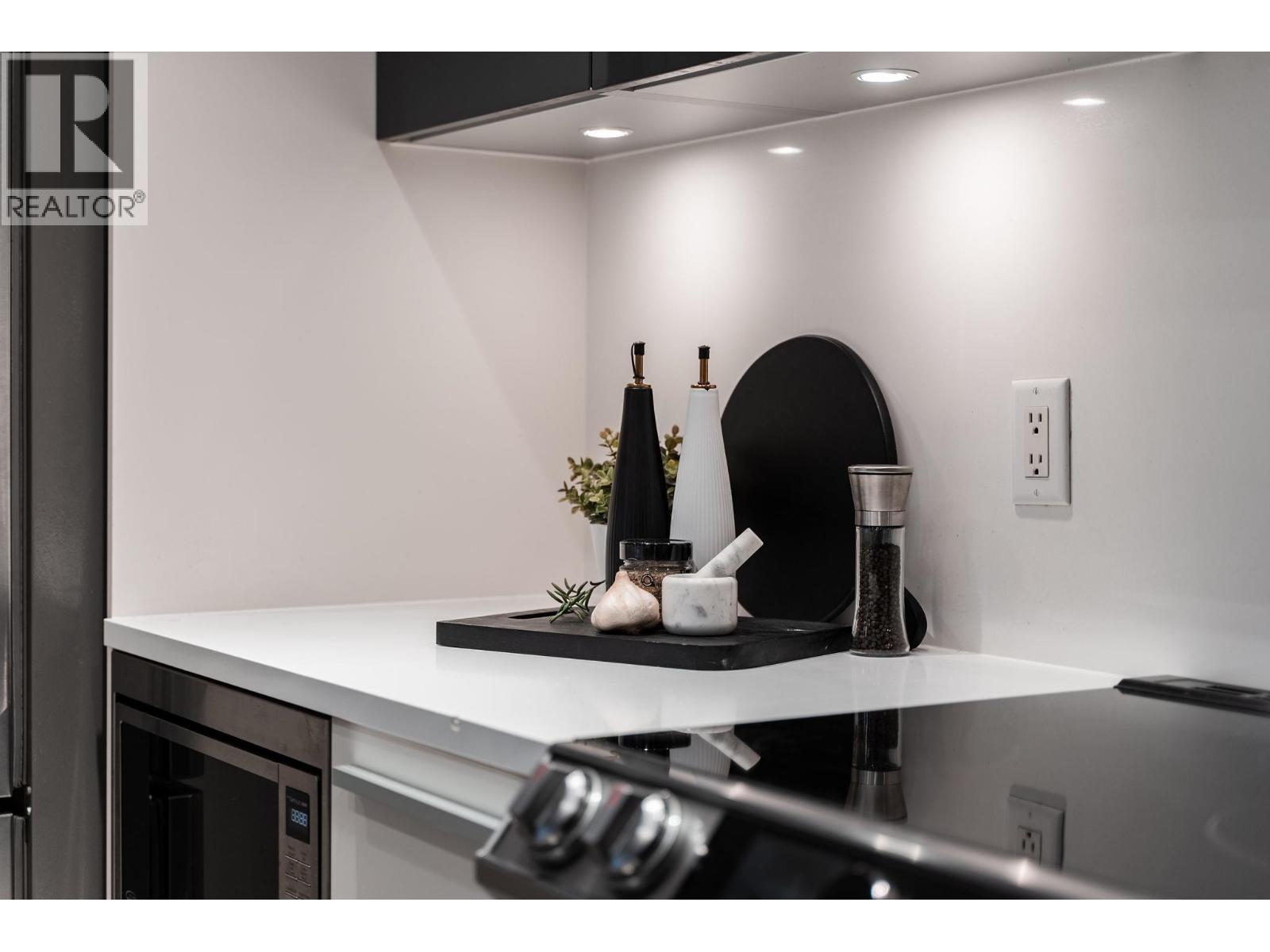 202 1323 HOMER STREET, Vancouver