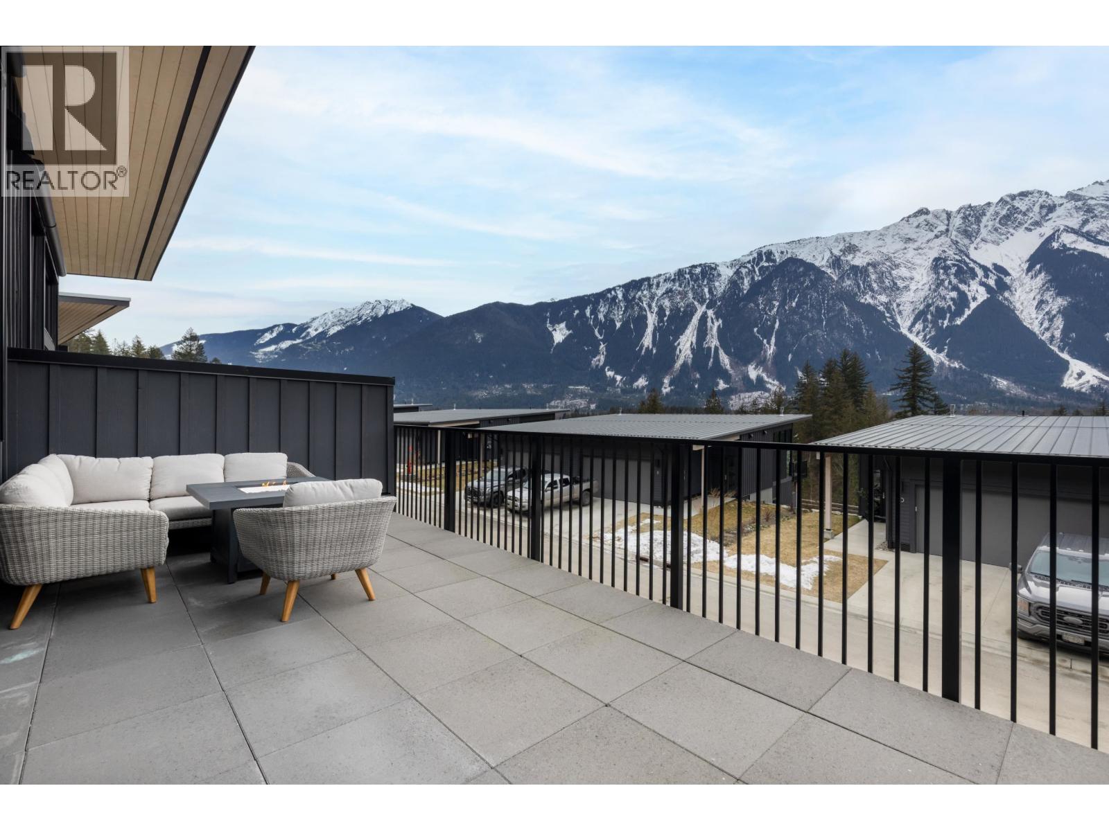 44 4000 SUNSTONE WAY, Pemberton