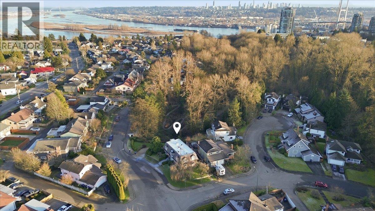 488 GLENBROOK STREET, New Westminster