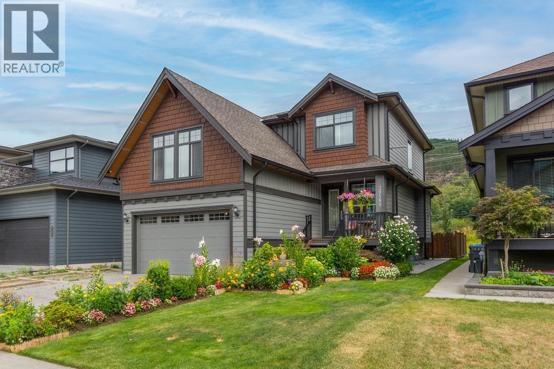 39188 CARDINAL DRIVE, Squamish