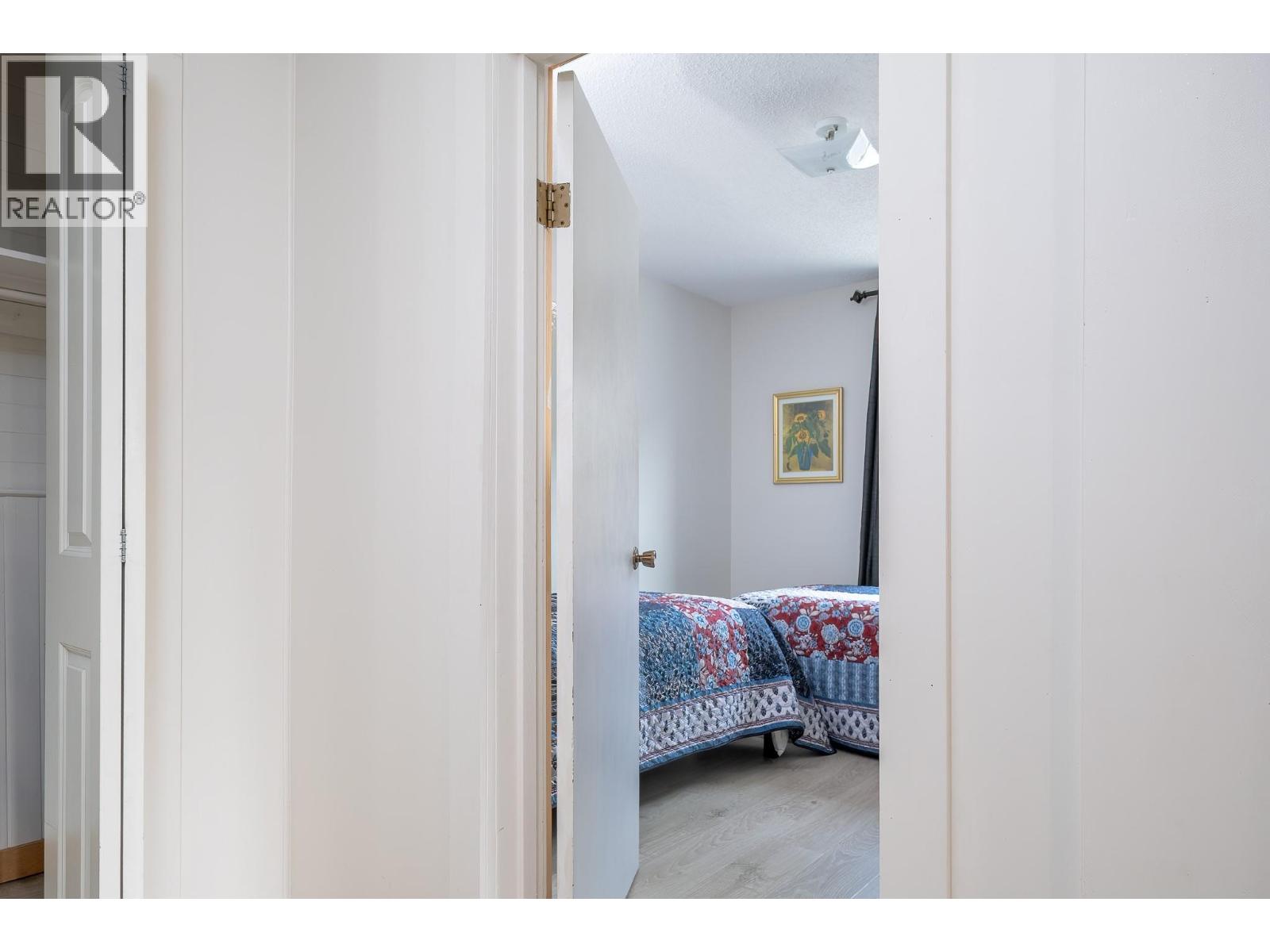 792 Rossland Avenue, Trail