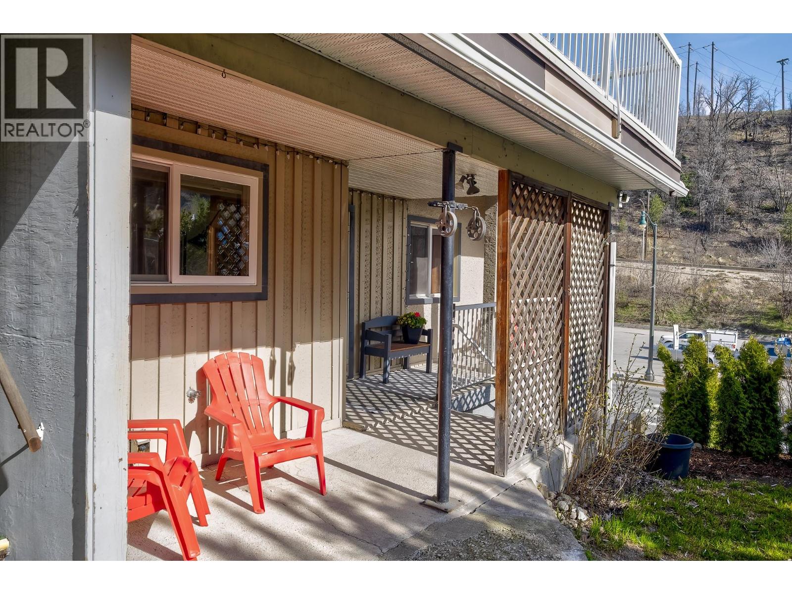 792 Rossland Avenue, Trail