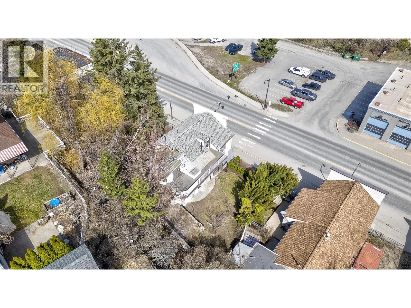 792 Rossland Avenue, Trail