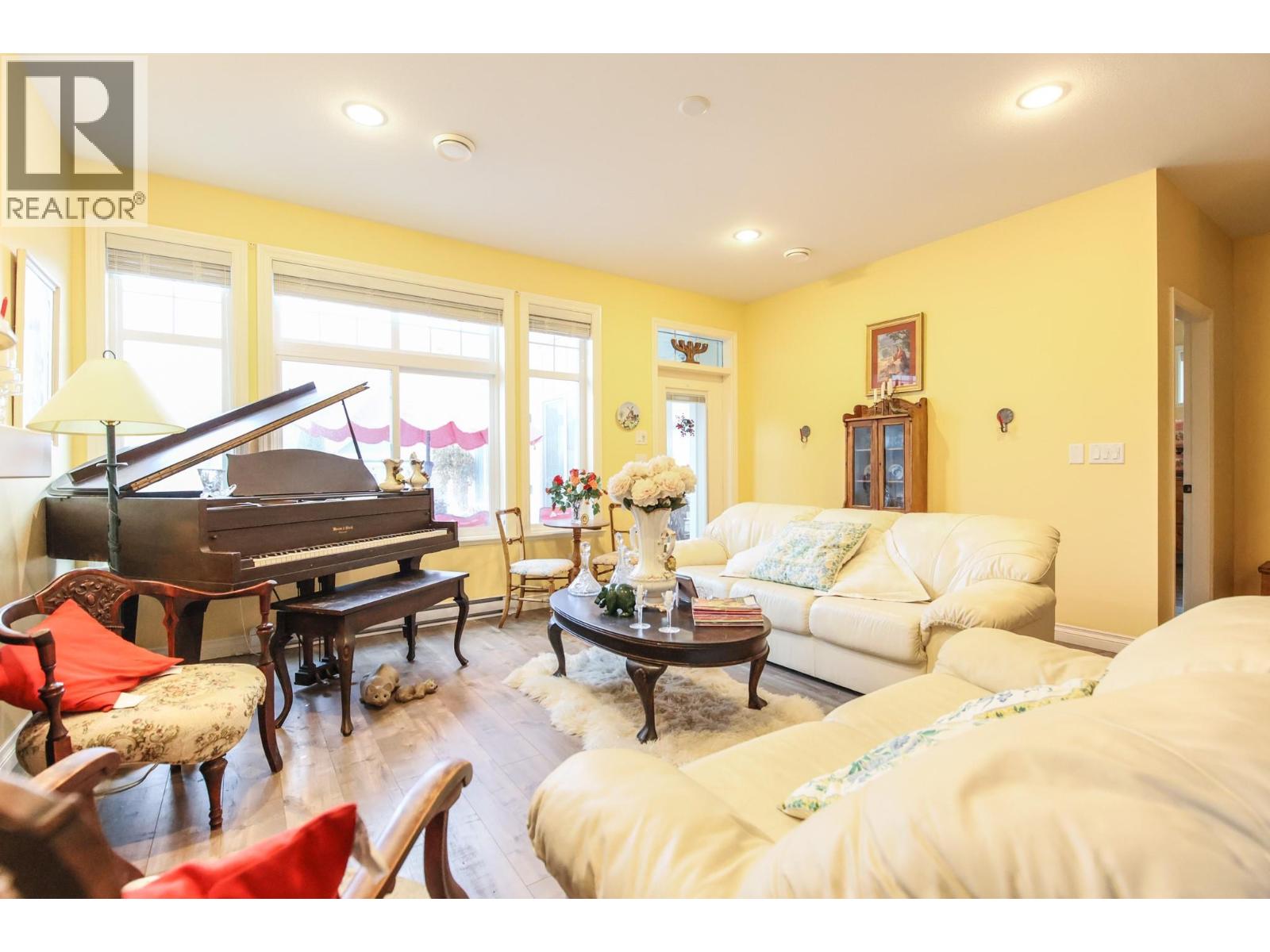 2450 Radio Tower Road Unit# 32, Oliver