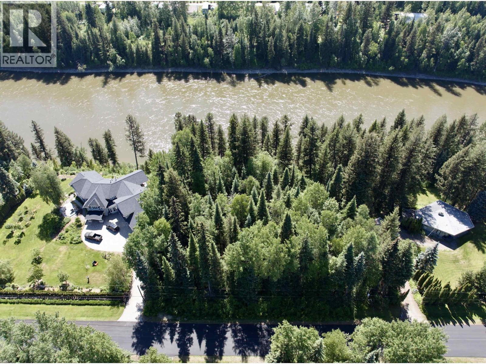 7047 BENCH DRIVE, Prince George