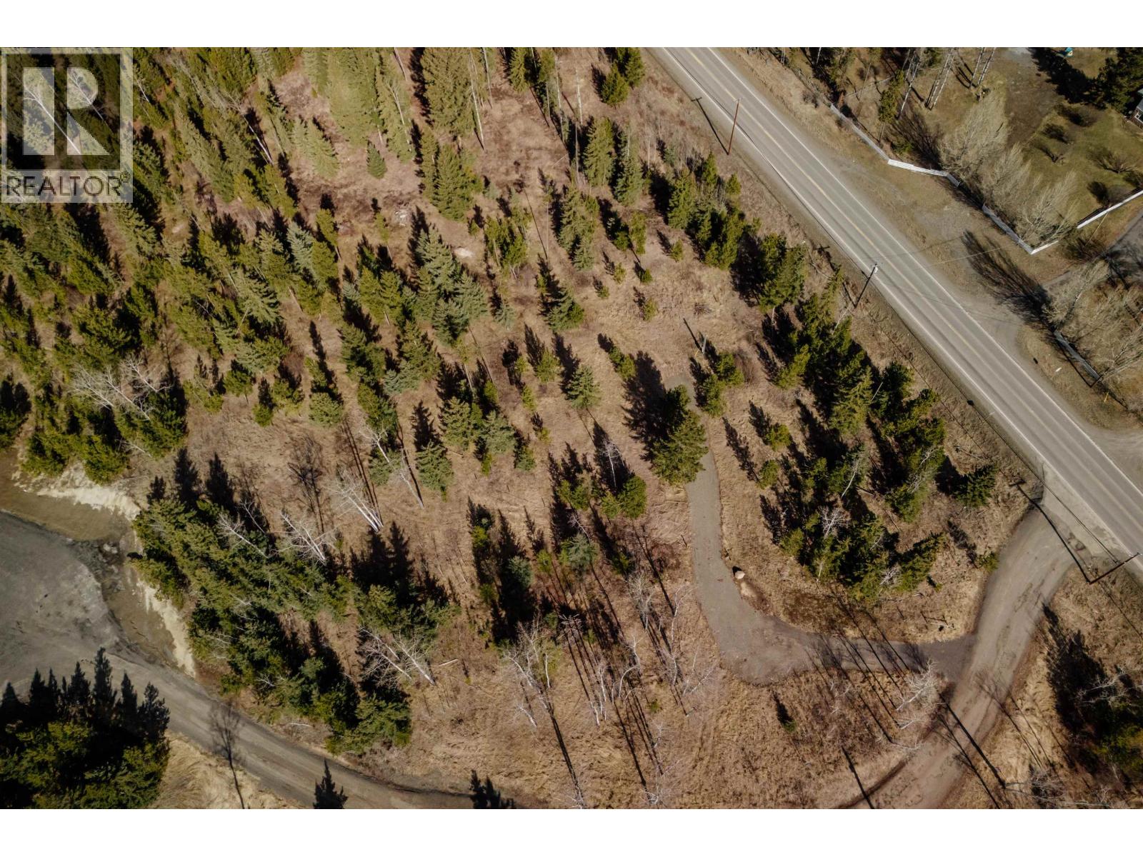 5680 HORSE LAKE ROAD, 100 Mile House