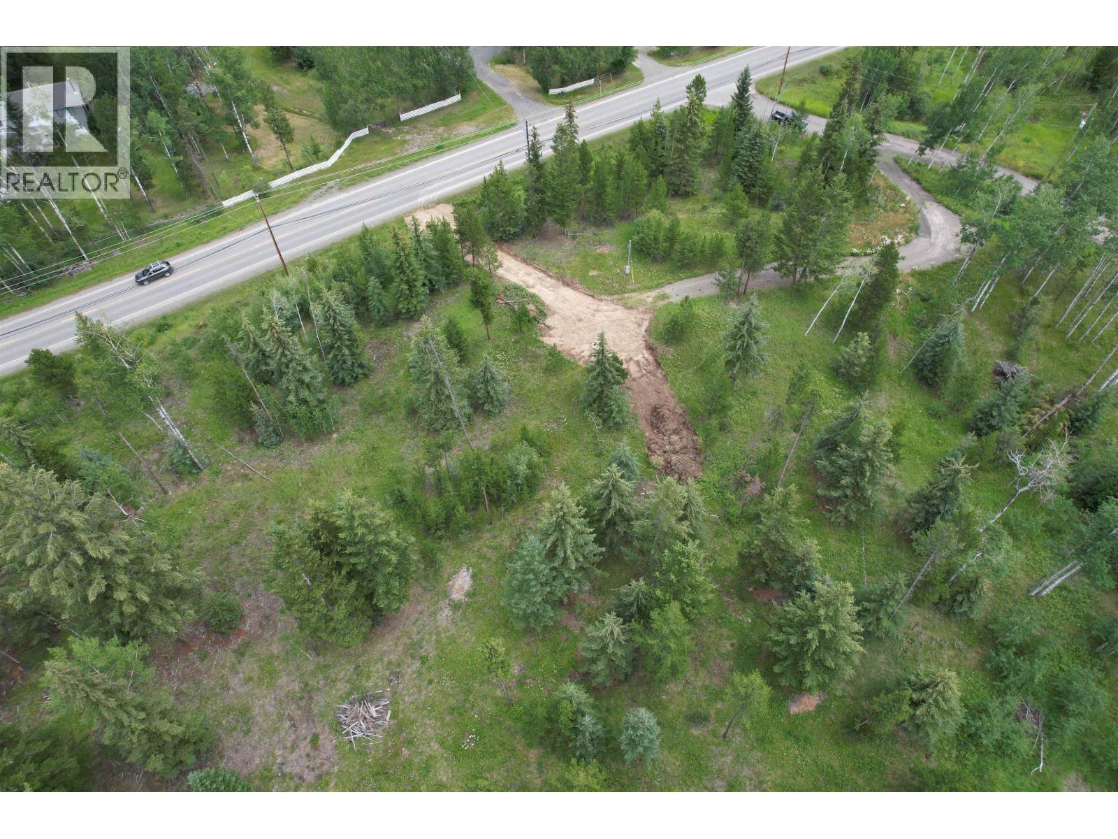 5680 HORSE LAKE ROAD, 100 Mile House