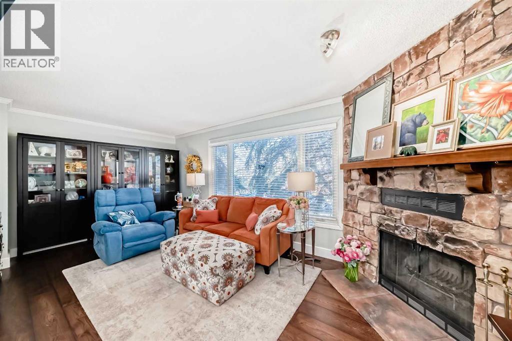 Single Family House for Sale in  Edgewood Rise NW Edgemont Calgary 