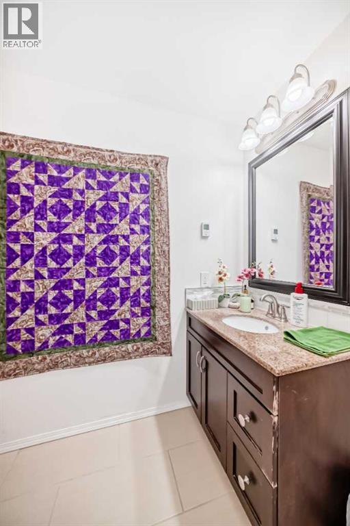 Single Family House for Sale in  Edgewood Rise NW Edgemont Calgary 