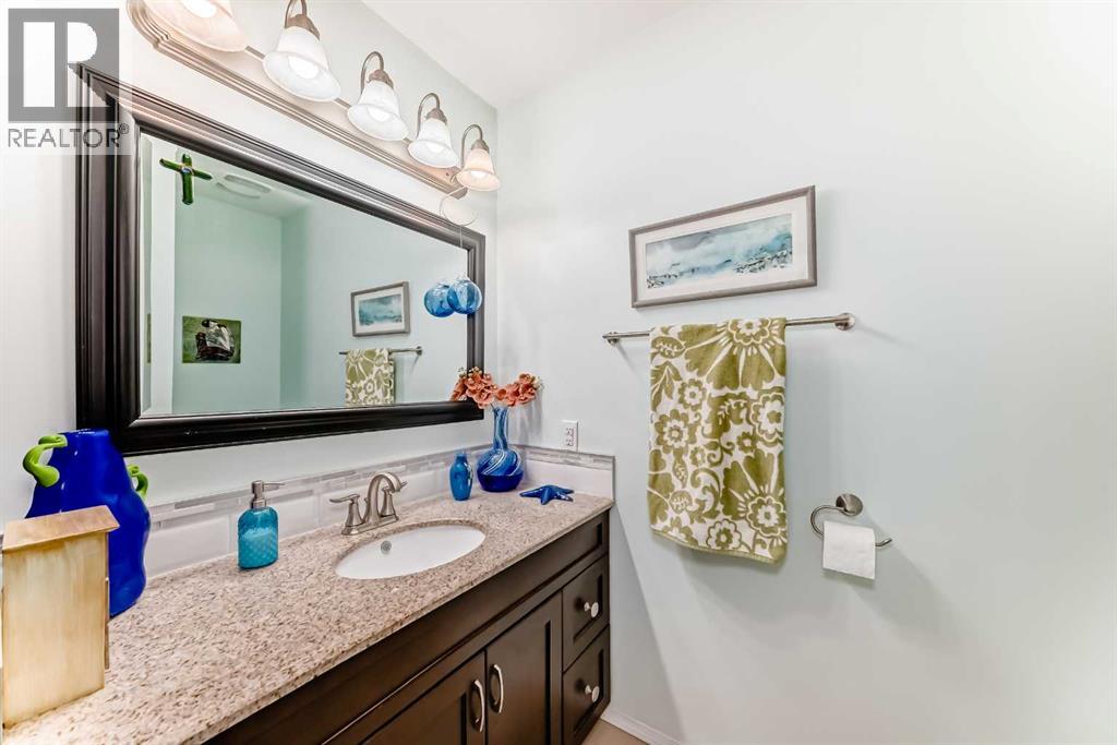 Single Family House for Sale in  Edgewood Rise NW Edgemont Calgary 