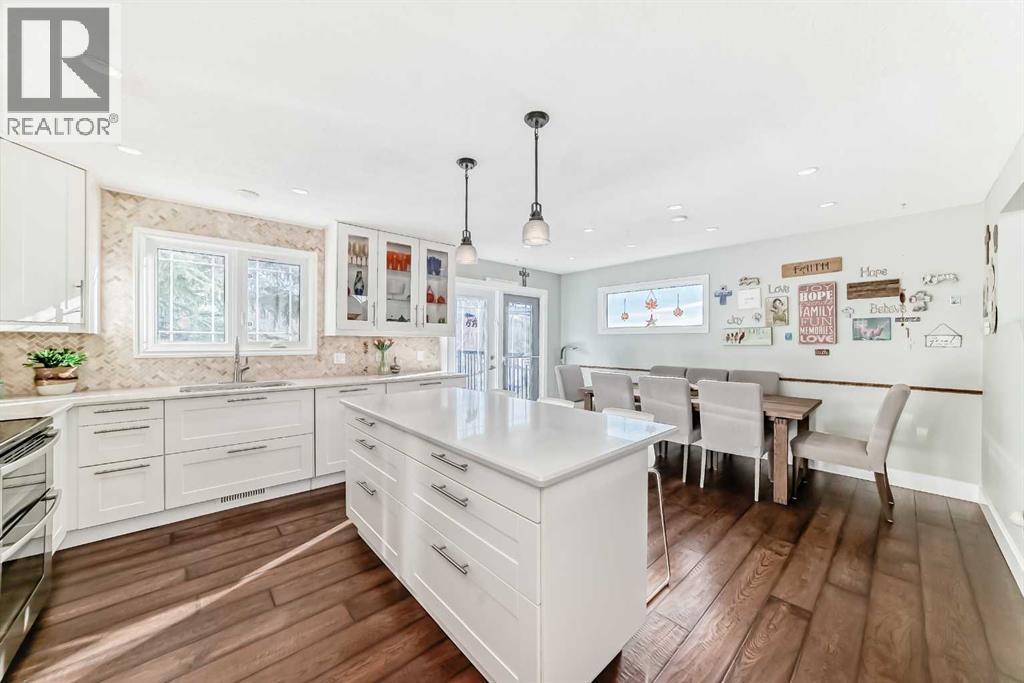 Single Family House for Sale in  Edgewood Rise NW Edgemont Calgary 