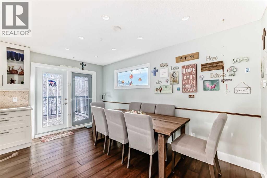 Single Family House for Sale in  Edgewood Rise NW Edgemont Calgary 