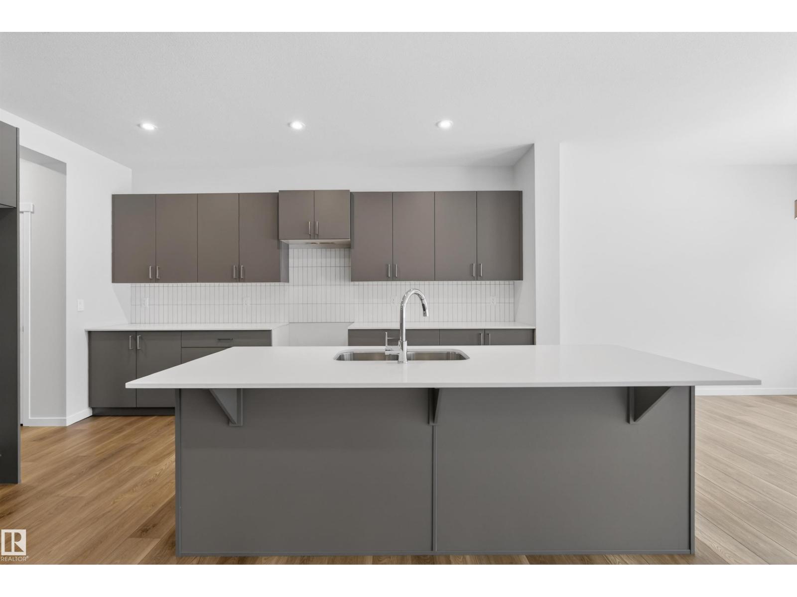 17 REDPOLL WD, St. Albert