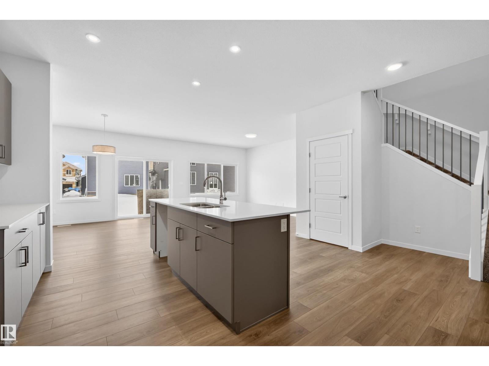 17 REDPOLL WD, St. Albert