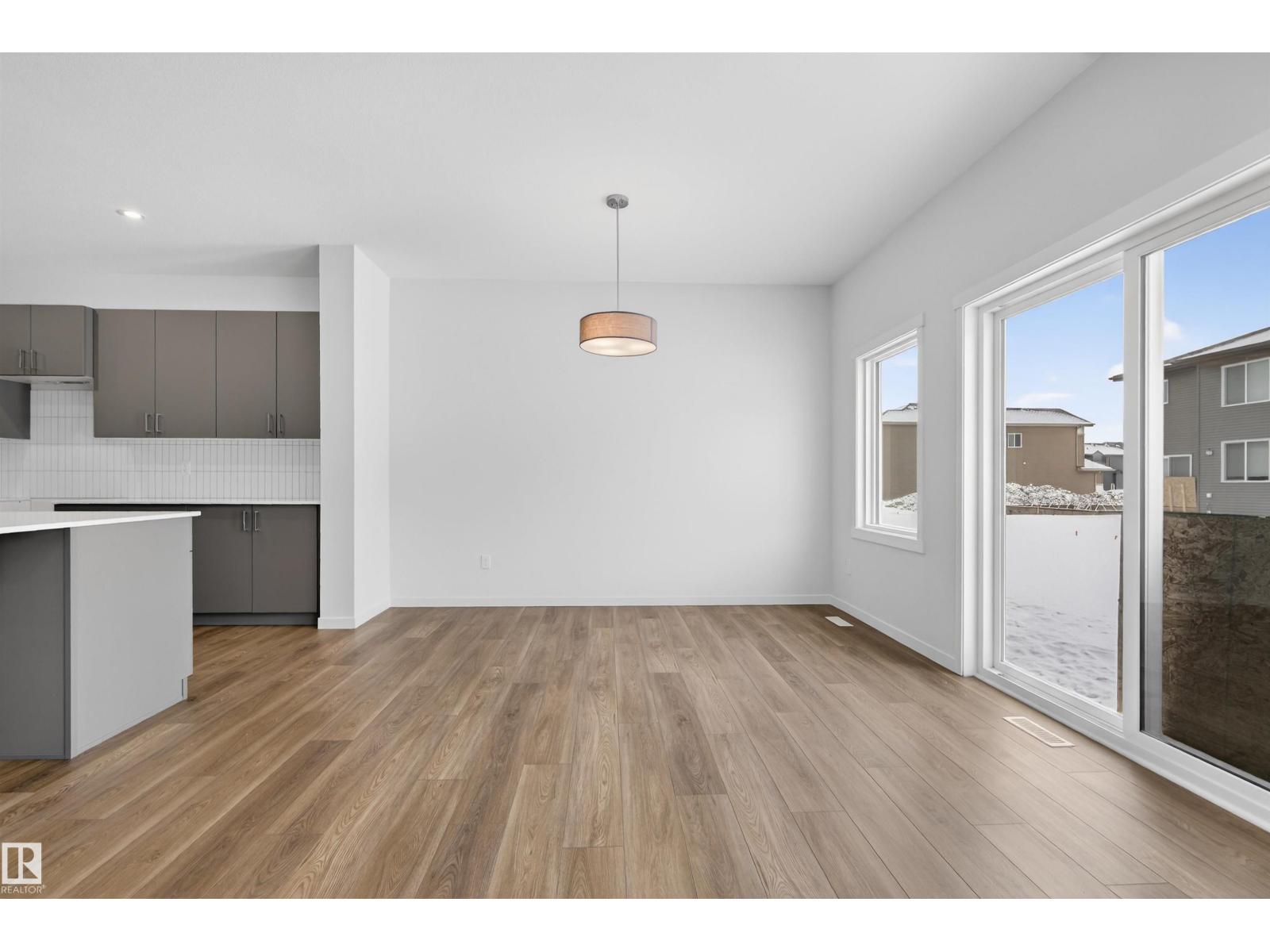 17 REDPOLL WD, St. Albert