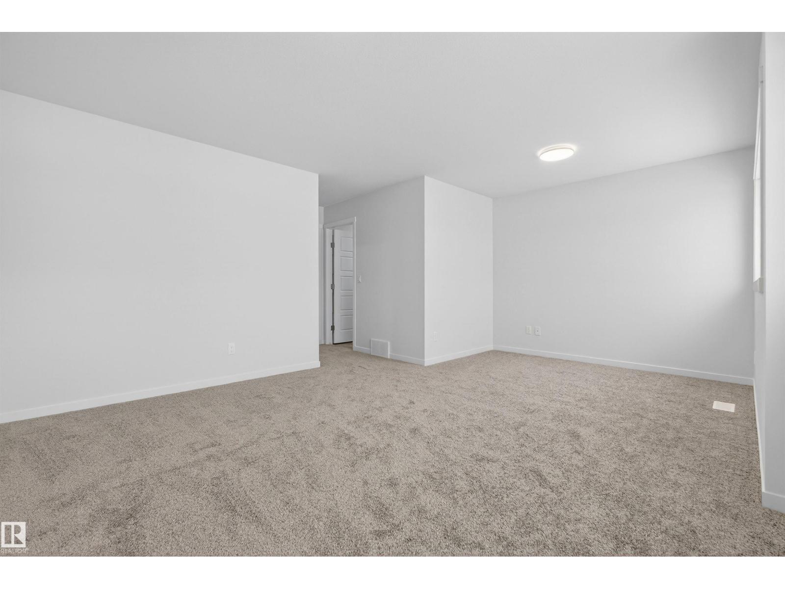 17 REDPOLL WD, St. Albert