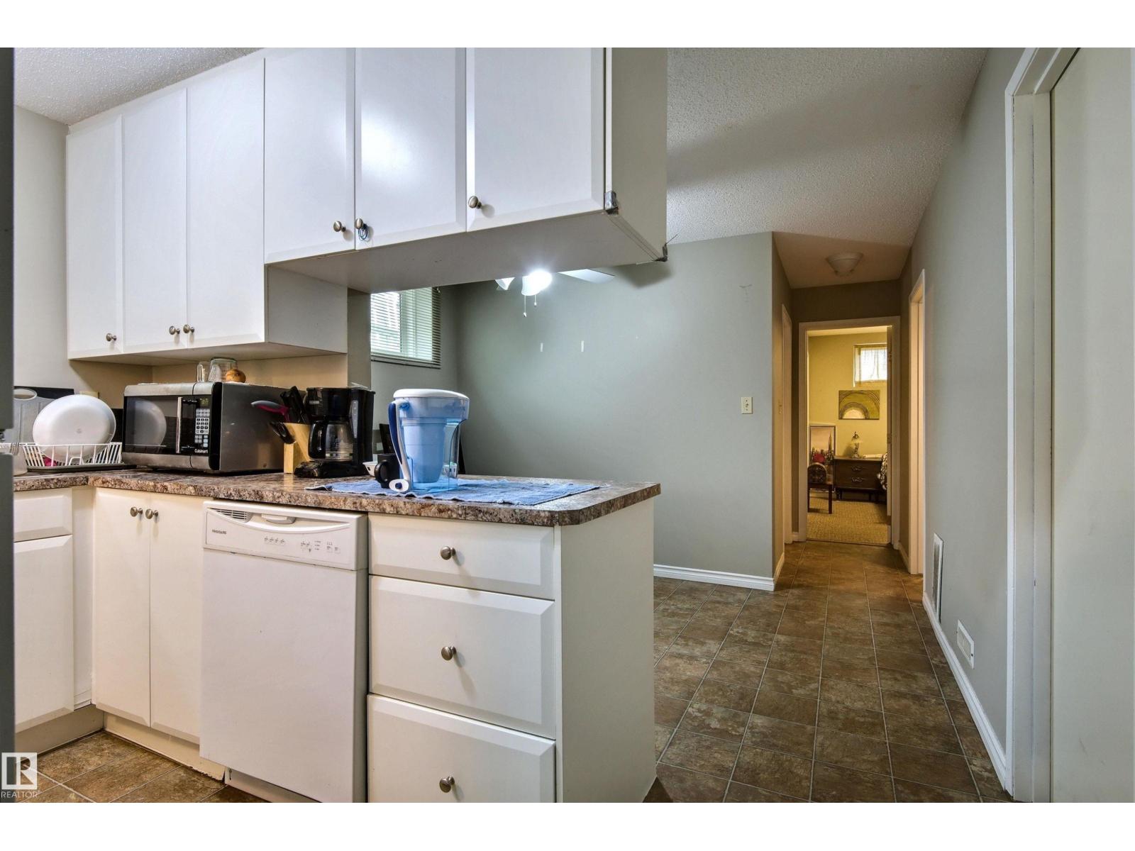 13008-13010 102 ST NW, Edmonton