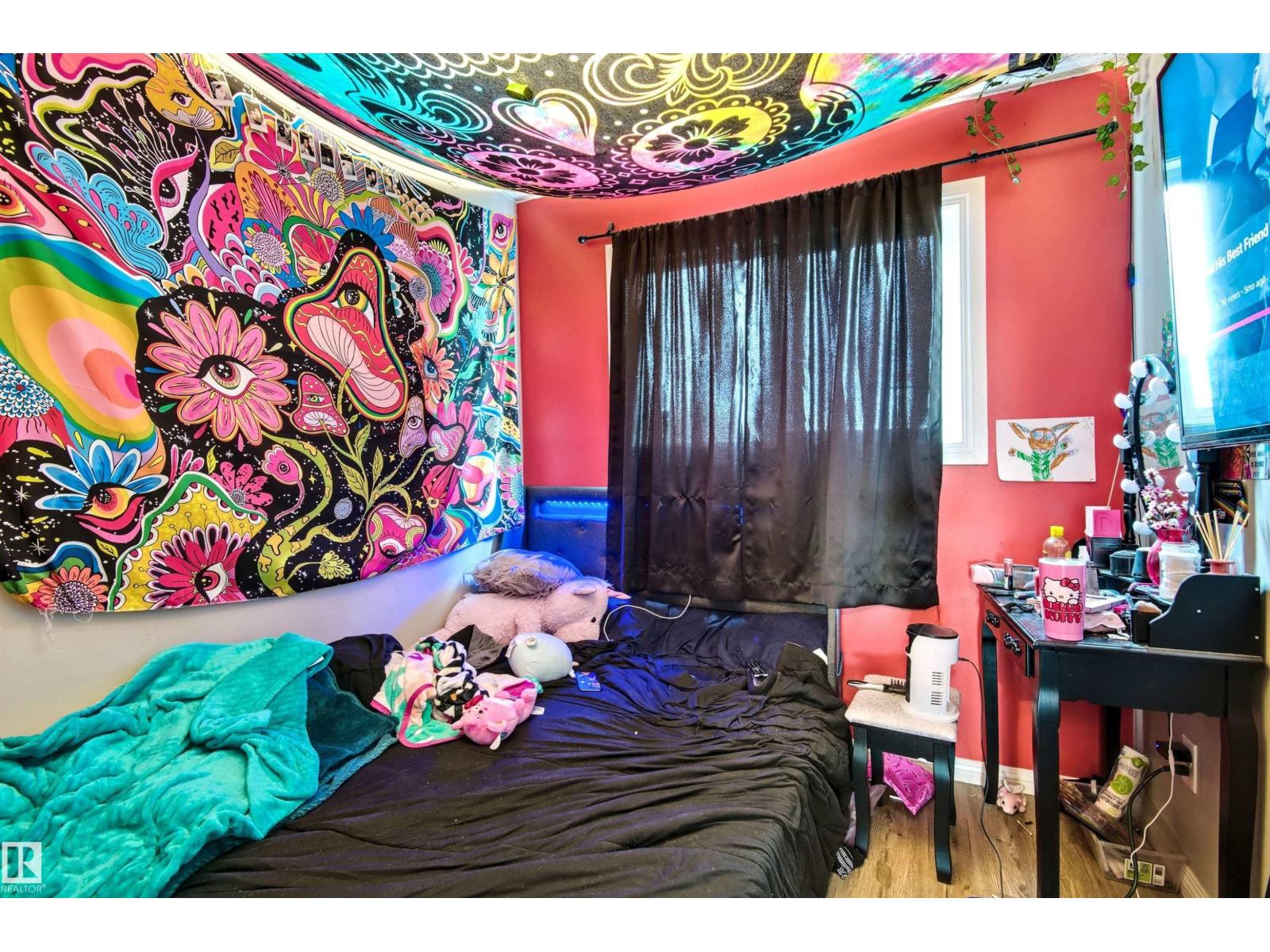 13008-13010 102 ST NW, Edmonton