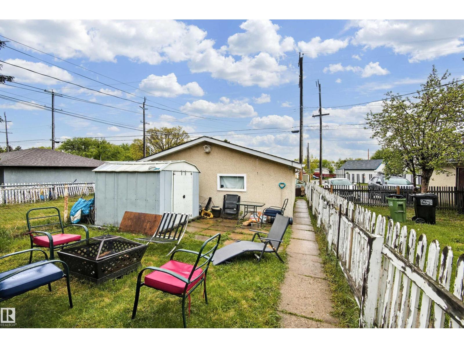 13008-13010 102 ST NW, Edmonton