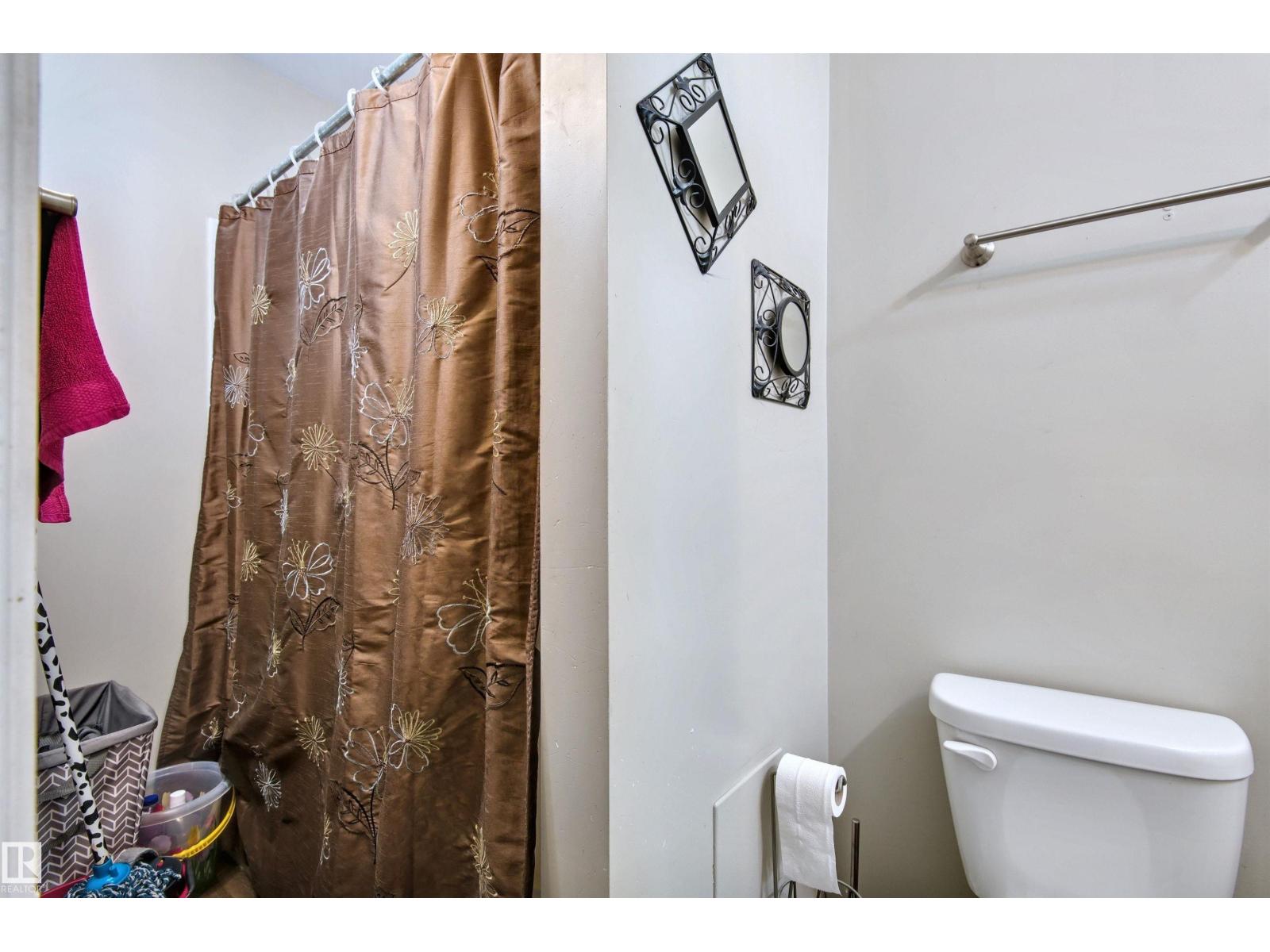 13008-13010 102 ST NW, Edmonton