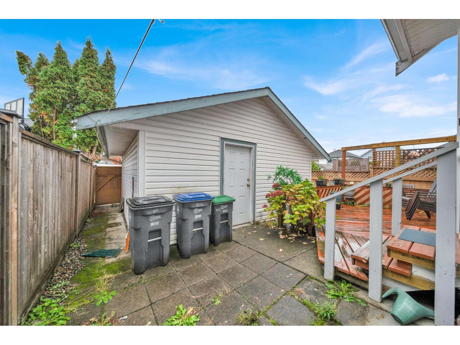 18556 65 AVENUE, Surrey