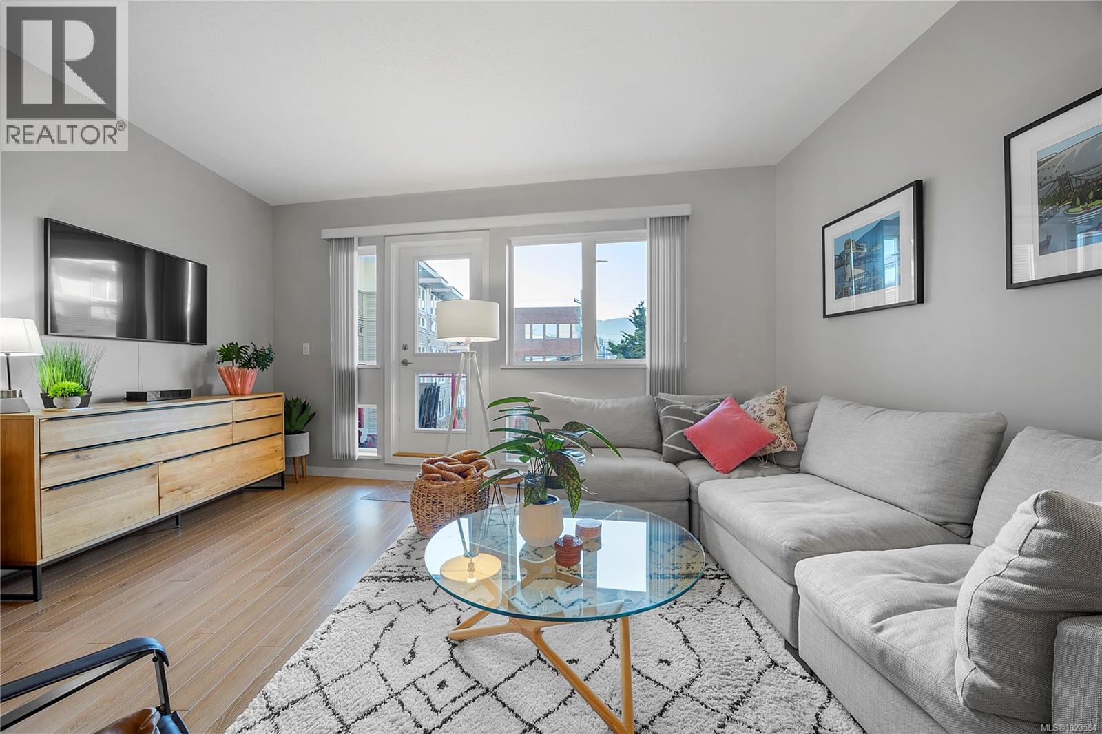 315 99 Chapel St, Nanaimo