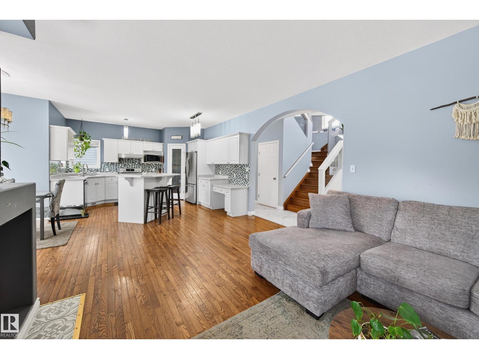 24 OLMSTEAD CO, St. Albert