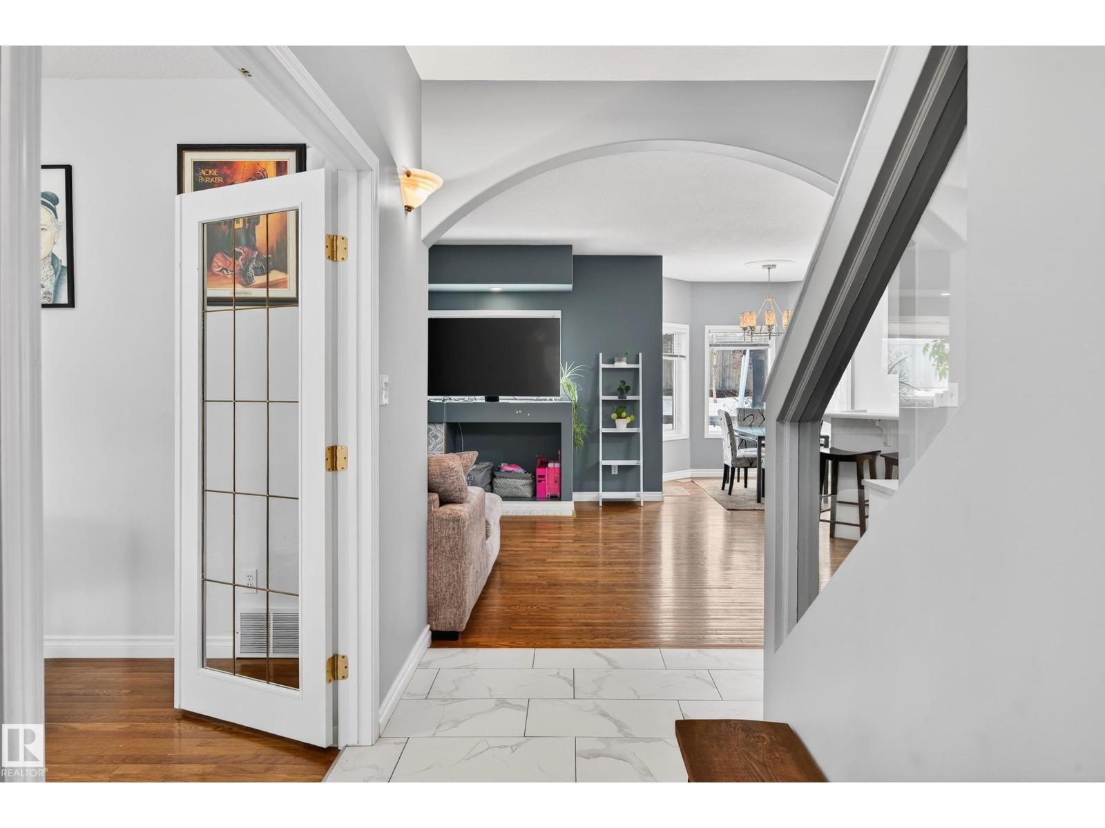 24 OLMSTEAD CO, St. Albert