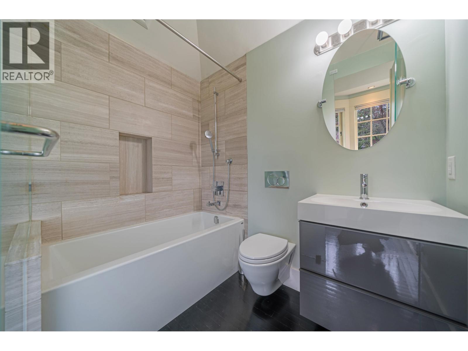 1610 WESBROOK CRESCENT, Vancouver