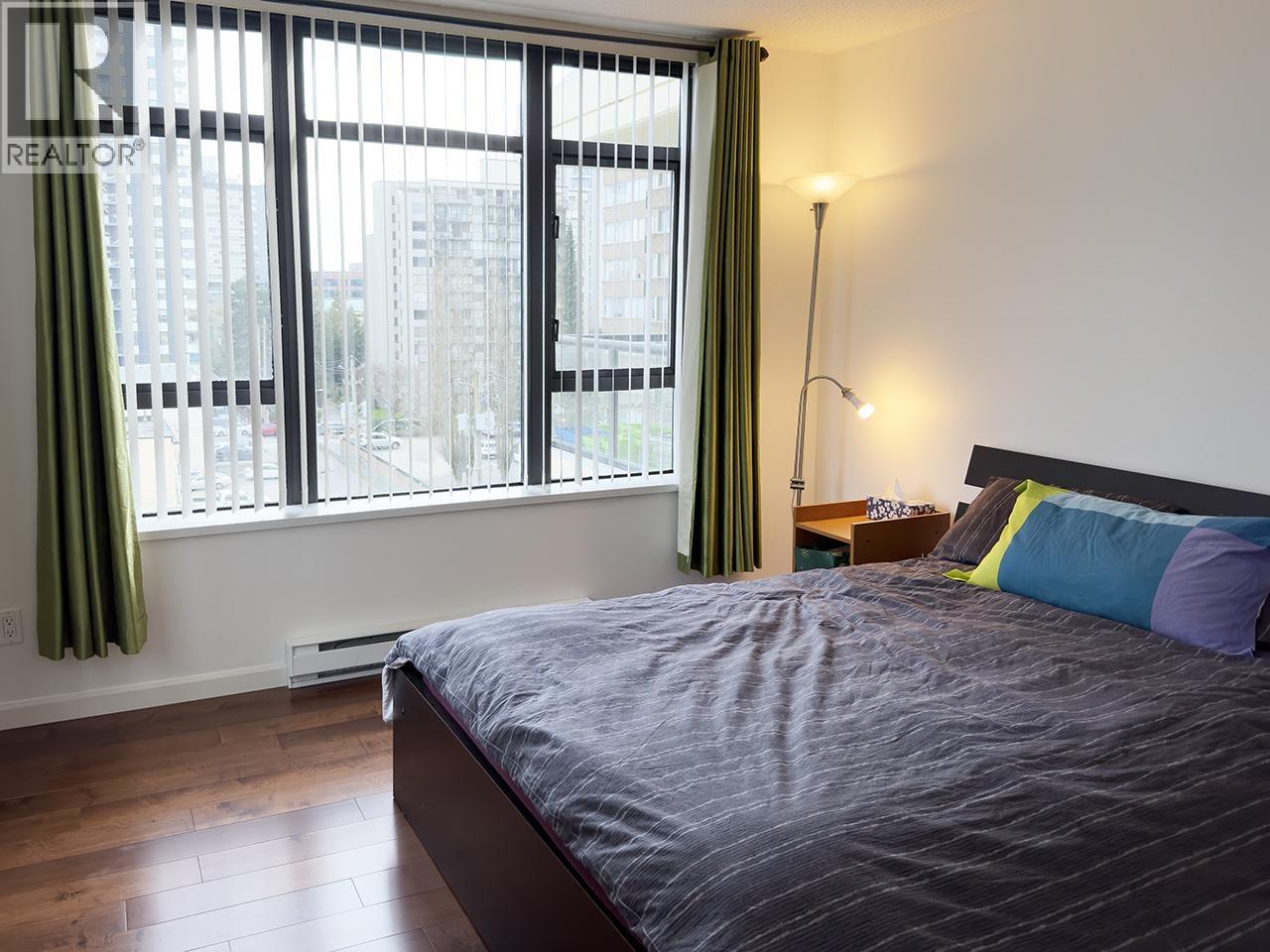 702 615 HAMILTON STREET, New Westminster