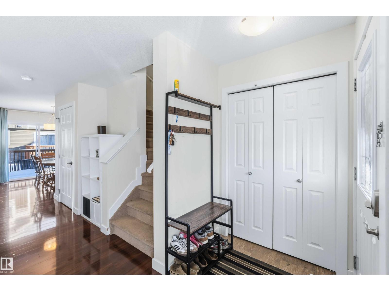 #4 500 GROVE DR, Spruce Grove