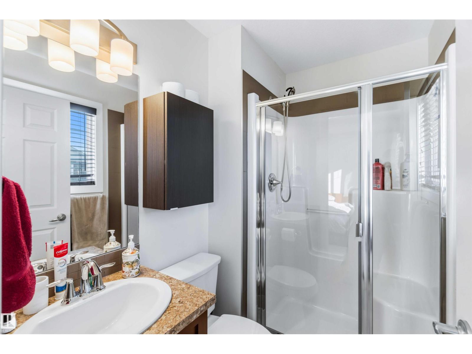 #4 500 GROVE DR, Spruce Grove