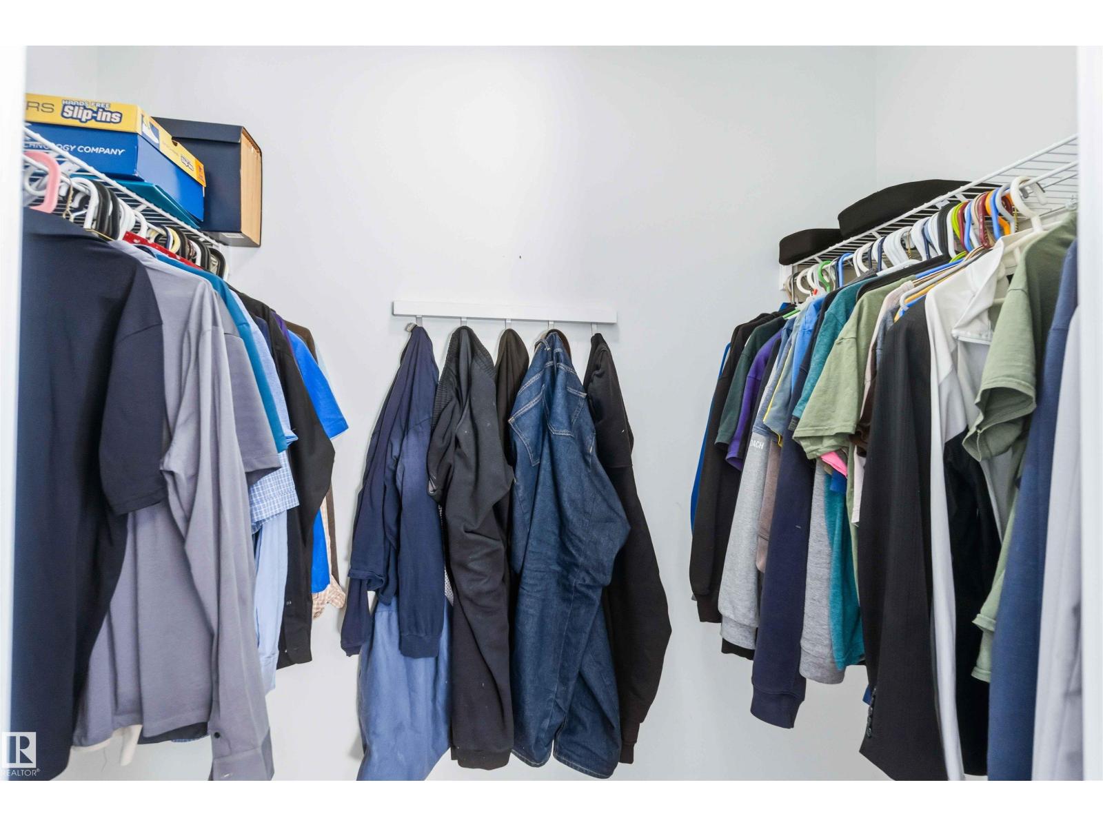 #4 500 GROVE DR, Spruce Grove