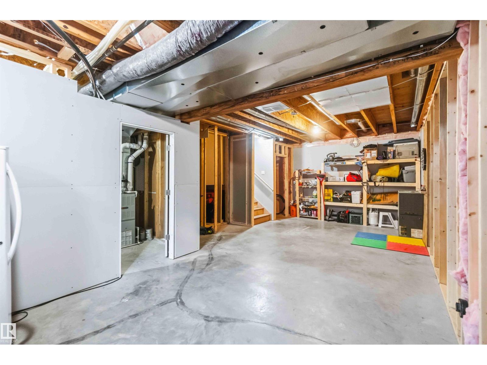 #4 500 GROVE DR, Spruce Grove