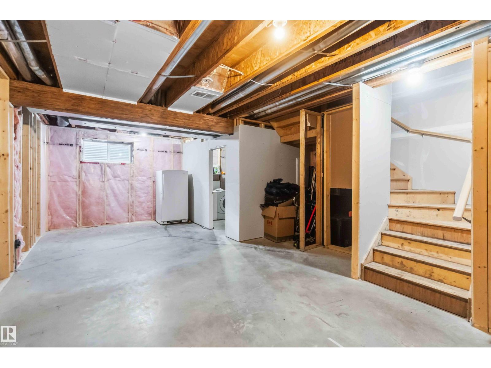 #4 500 GROVE DR, Spruce Grove