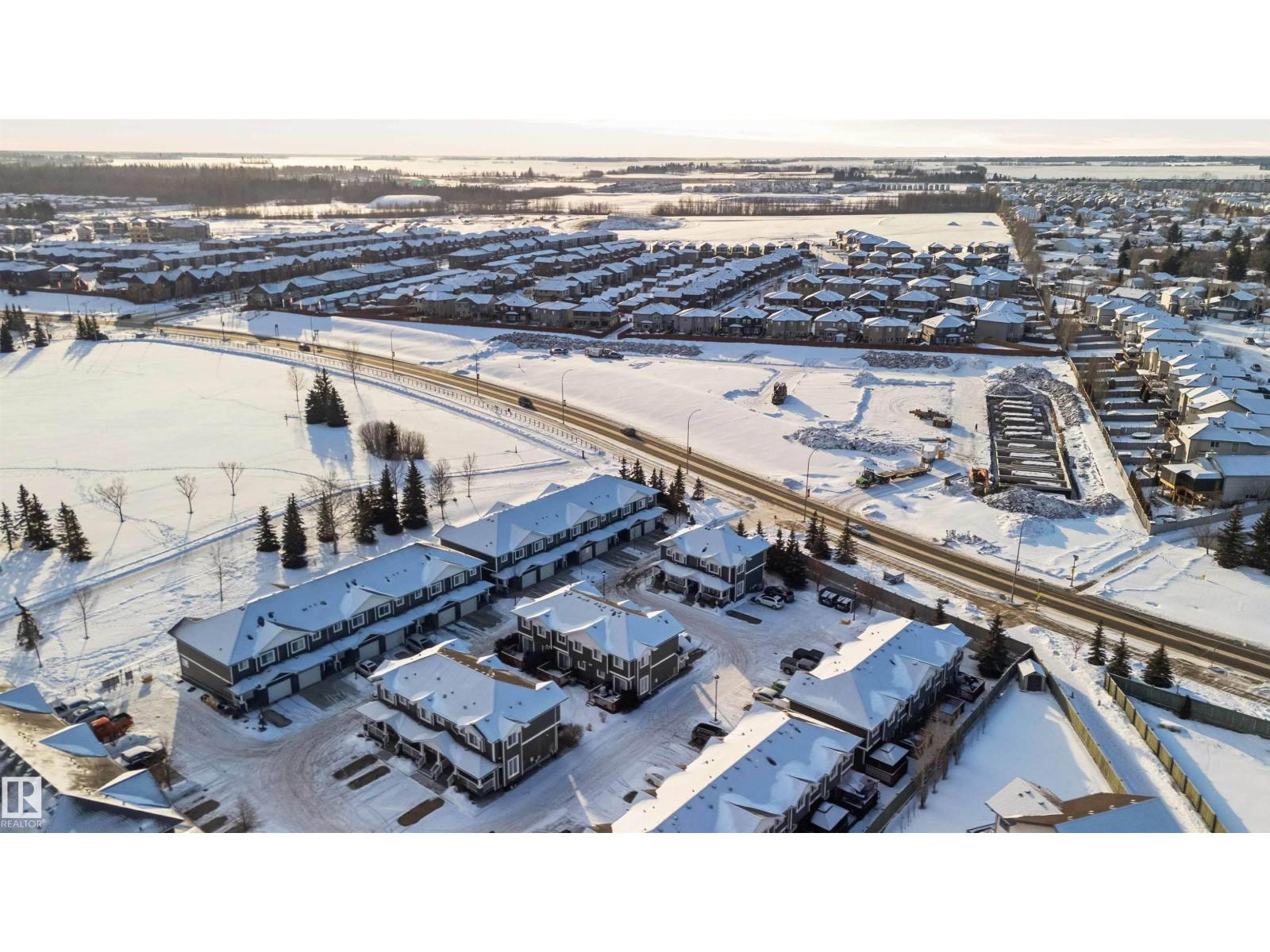 #4 500 GROVE DR, Spruce Grove