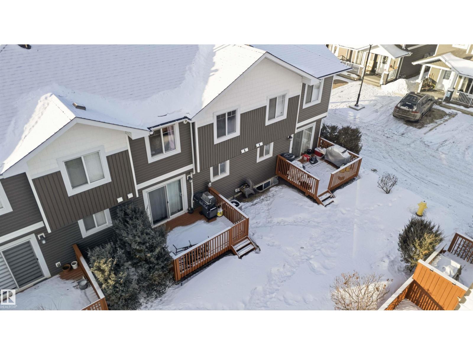 #4 500 GROVE DR, Spruce Grove